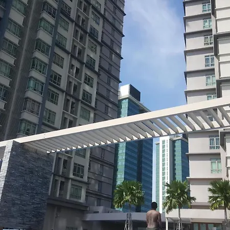Flexihome-My: Work-Friendly Shaftsbury Apartment in Cyberjaya Exterior photo